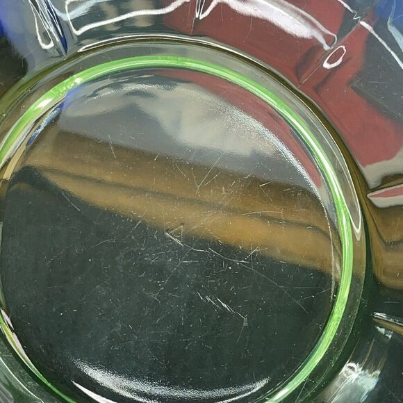 Cambridge Green Depression Glass Uranium UV Glow‎ Decagon Salad Plate Vintage - Picture 6 of 7